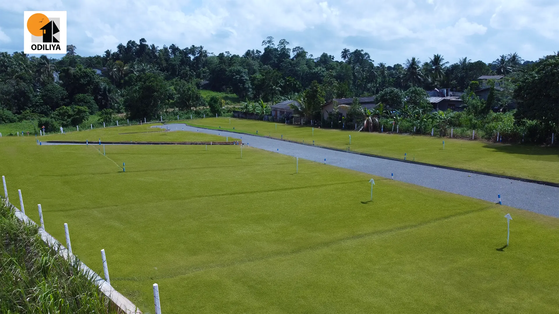 Thumbnail 3: Kahathuduwa - Lush