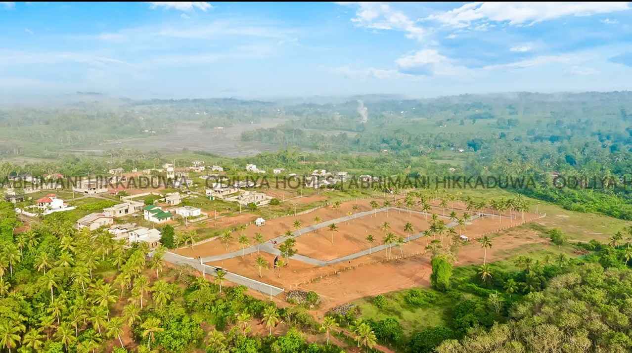 Thumbnail 3: Hikkaduwa - Abhimani